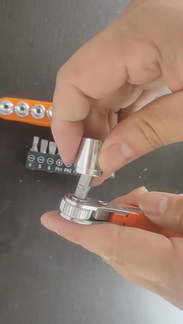 ⭐️1W 2本セットでお願いします。 Amazon | LEONTOOL 直角ラチェットドライバーセット 17本組